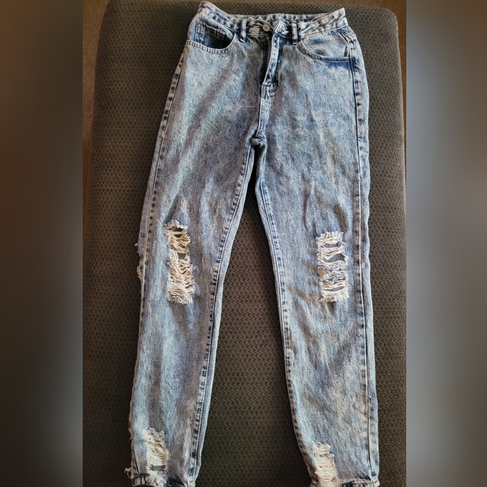 Perfectly Ripped Shein Jeans Size XS  !!